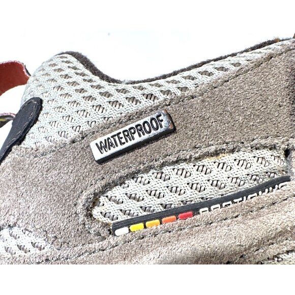 Merrell Womens Moab 2 Vent Hiking Boot Sz 5 Suede & Mesh Upper Vibram Sole Taupe - Picture 14 of 14